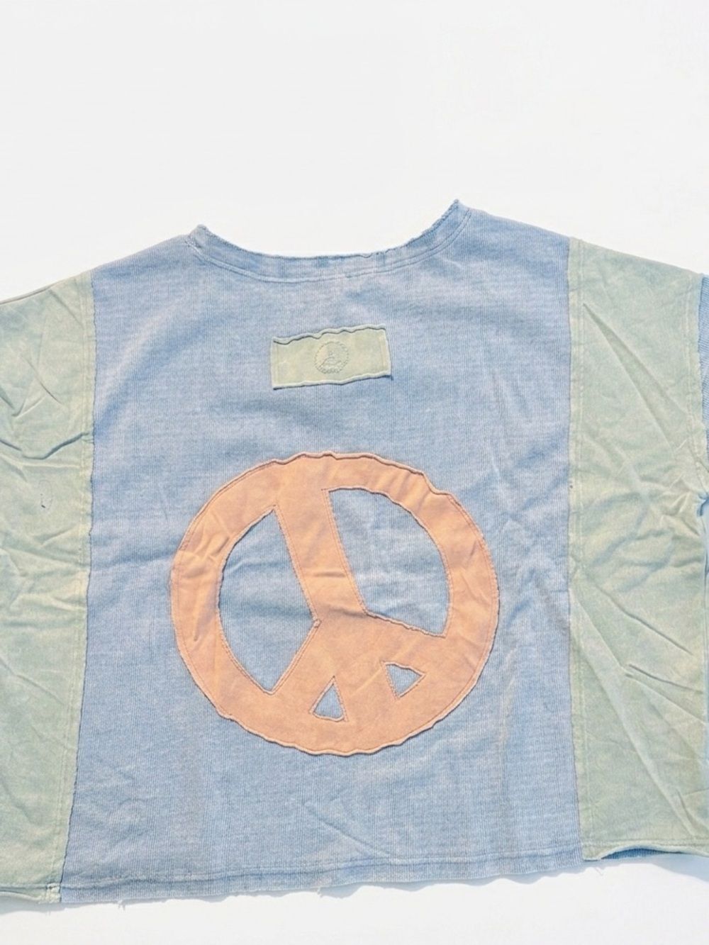 Blue Velvet Oversized Patchwork Peace Top Size Large NWT - Picture 4 of 5